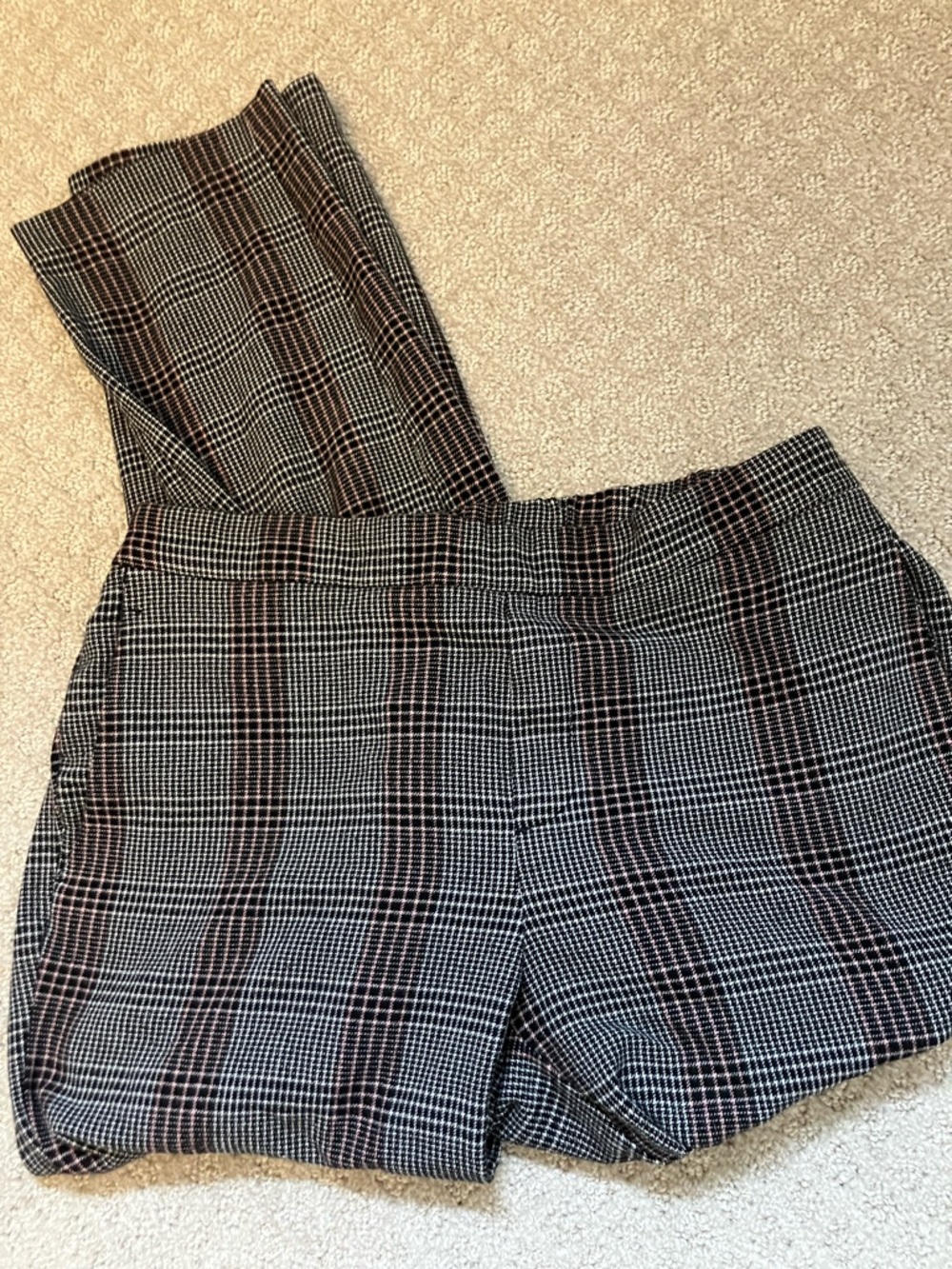 Old Navy Black, White and pink Plaid Ankle  Pants